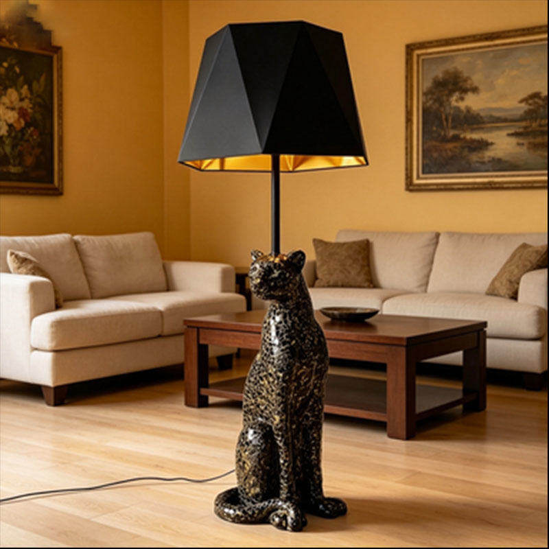 Fiberglass Sculptural Lighting Luxury Interior Decoration Black Leopard Floor Lamp