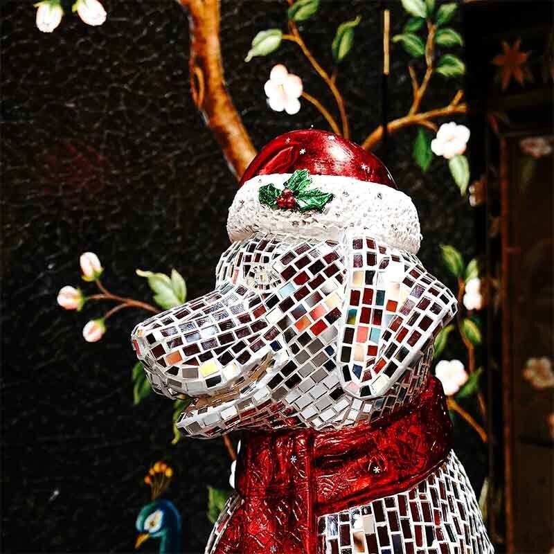Christmas Mosaic Art Dog Sculpture Decorative Resin For Home Holiday Display