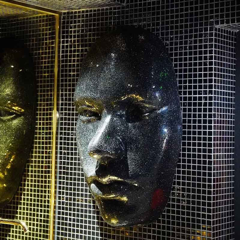 102cm Handmade Mosaic Art Resin Face Wall Sculpture Art For Luxury Interior Decor