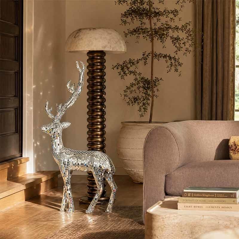 60 × 17 × 110cm Deer Sculpture Mosaic Standing Luxury Floor Outdoor Stag Statue For Villas
