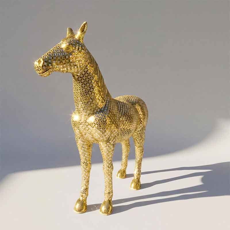 232 X 61 X 206cm Horse Sculpture Copper Coin Floor Standing Fiberglass Horse Statue